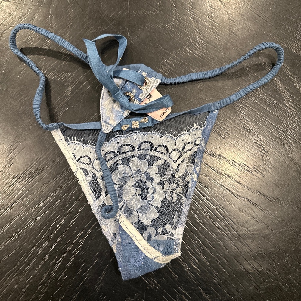 Victoria’s Secret Crystal Blue Underwear Thong Size medium